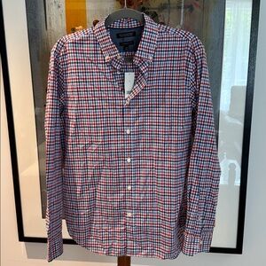 Banana Republic Men’s Button Down Dress Shirt